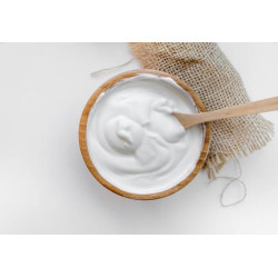 Natural (unsweetened) yoghurt
